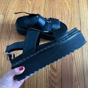 Platform Dr Martens sandals